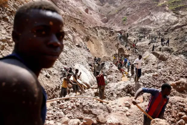 Olay, Orta Afrika Cumhuriyeti'ndeki Papua şehrine yaklaşık 50 kilometre uzaklıktaki Zamboi altın madeninde meydana geldi (Arşiv- Reuters)