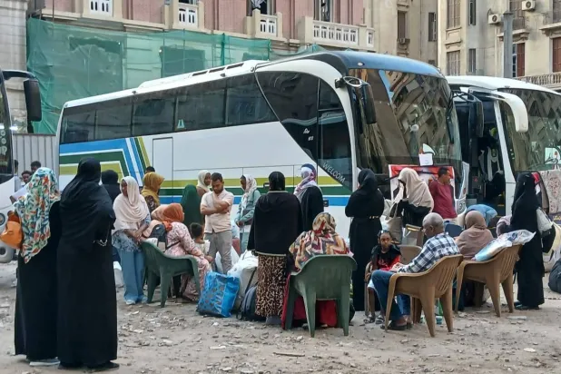 من رحلات العودة الطوعية للسودانيِّين إلى بلادهم (لجنة الأمل للعودة الطوعية)