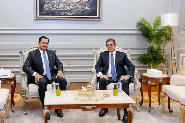 رئيس المخابرات المصرية حسن رشاد يلتقي صدام حفتر في العلمين السبت (الصفحة الرسمية لصدام حفتر)