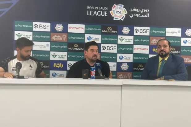  آرثر باباس مدرب فريق الاتفاق (الشرق الأوسط)