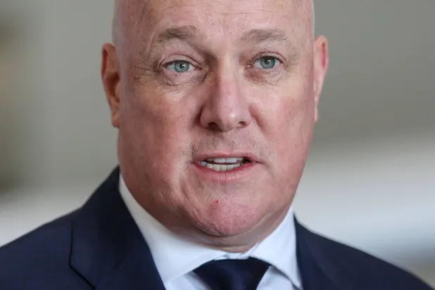 New Zealand's Prime Minister Christopher Luxon speaks to media during a visit to aircraft manufacturing company "NZ Aero" with Thailand's Prime Minister Anutin Charnvirakul (not pictured) in Auckland on August 21, 2026. (AFP)