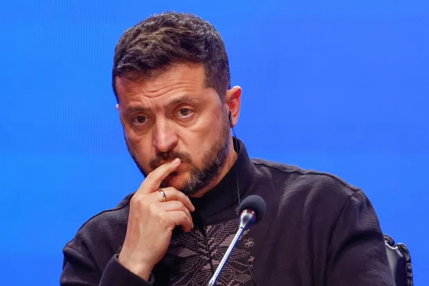  Ukraine's President Volodymyr Zelenskiy attends a press conference following a meeting of the so-called Coalition of the Willing group, amid Russia's attack on Ukraine, in Kyiv, Ukraine August 24, 2026. (Reuters)