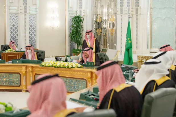 جانب من جلسة مجلس الوزراء برئاسة خادم الحرمين الشريفين الملك سلمان بن عبد العزيز في جدة الثلاثاء (واس)