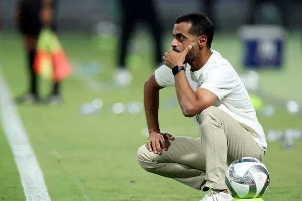 العطوي اشتكى من ضغط جدولة الدوري (تصوير: مشعل القدير)