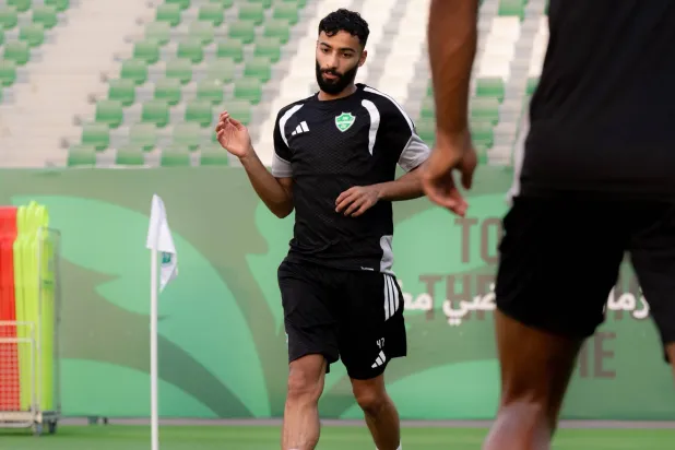 صالح أبو الشامات أحد أبرز أوراق الأهلي الهجومية (موقع النادي)