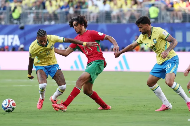 شارك أيوب بوعدي مع منتخب المغرب في مونديال 2026 وقدم مستويات رائعة قادته إلى مانشستر سيتي (أ.ف.ب)