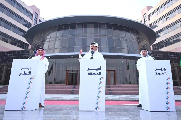 الأمير تركي بن طلال أكد أن اعتماد المدينة الطبية جاء ثمرة عمل تكاملي بين وزارتي الصحة والتعليم وجامعة الملك خالد (واس)