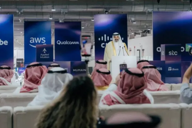 Minister of Communications and Information Technology Abdullah Alswaha addresses attendees at a government press conference. (Ministry of Media) 