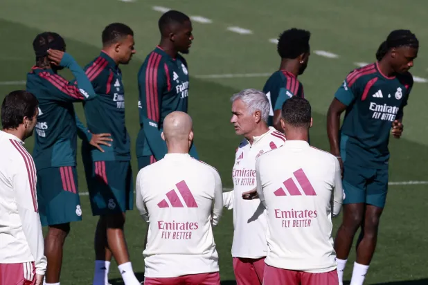 هل يملك مورينيو التشكيلة التي يحتاج إليها في ريال مدريد؟ (إ.ب.أ)