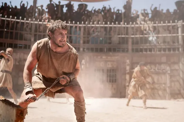 30 yaşındaki İrlandalı aktör Paul Mescal, Gladyatör 2'de Lucilla ve Maximus'un gizli oğlu Lucius Verus rolündeydi (Paramount Pictures, DreamWorks Pictures)