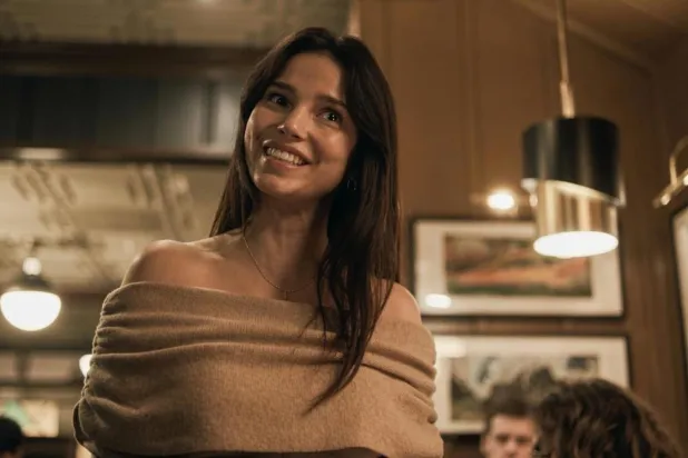25 yaşındaki Inde Navarrette, Saplantı'daki Nikki performansı ve yüz ifadeleriye viral bir fenomene dönüştü (Focus Features)