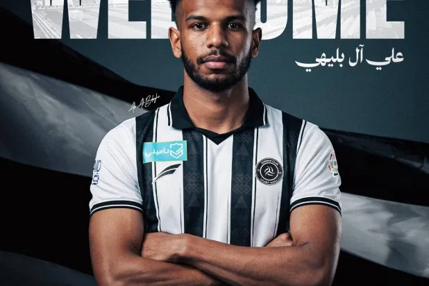 البليهي سيمثل الشباب لموسم إضافي (موقع النادي)