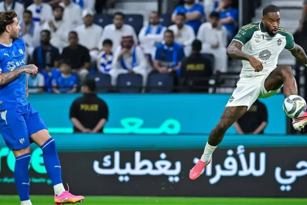 توني خلال إحدى الفرص المهدرة أمام مرمى الهلال (واس)