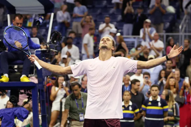 US Open - Flushing Meadows, New York, United States - September 2, 2026 Germany's Alexander Zverev celebrates after winning his first round match against Italy's Lorenzo Sonego. (Reuters) 