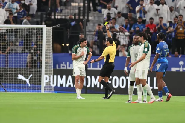 الأهلي خسر بثلاثية في مباراته الأخيرة أمام الهلال (تصوير: سعد العنزي)
