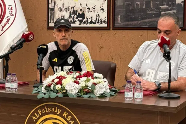 جيوفاني سوليناس مدرب «الفيصلي» (الشرق الأوسط)