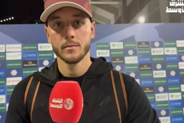 لاعب نادي الشباب جوش براونهيل (الشرق الأوسط)