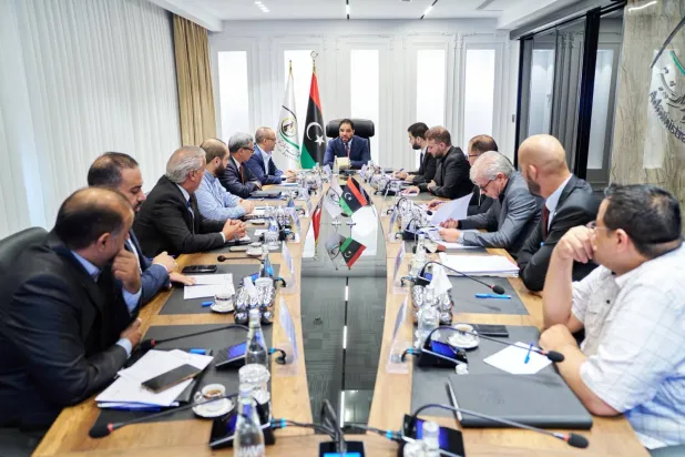 رئيس هيئة الرقابة الإدارية في ليبيا عبد الله قادربوه يترأس اجتماعاً لبحث أزمتي الوقود والكهرباء 3 سبتمبر (الهيئة)