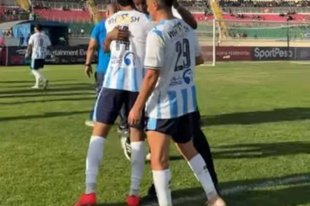 احتفالية لاعبي بيراميدز بعد الفوز على جورماهيا (نادي بيراميدز)