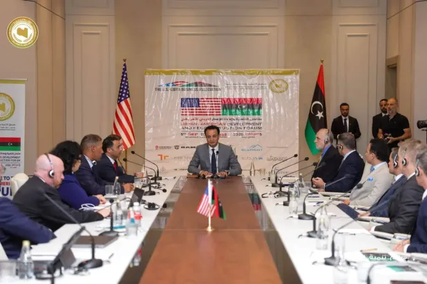 Libya Kalkınma ve Yeniden İmar Fonu Başkanı Bilkasım Hafter pazar günü Libya-ABD Kalkınma ve Yeniden İnşa Forumu'nun ikincisini açtı (Libya Kalkınma ve Yeniden İmar Fonu)
