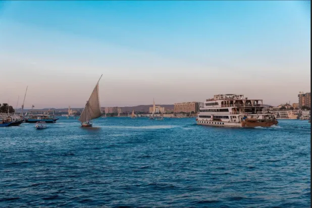 وزارة السياحة المصرية تؤكد أن تنظيم رحلات الحج والعمرة يتم من خلال شركات السياحة المرخصة (صفحة وزارة السياحة والآثار على فيسبوك)