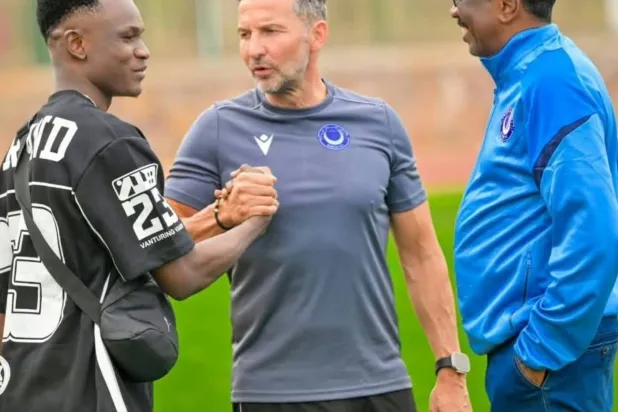 الهلال السوداني تأهل لدور الـ32 بأبطال أفريقيا (نادي الهلال)