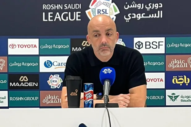  الصربي زاركو لازيتيتش مدرب التعاون (الشرق الأوسط) 