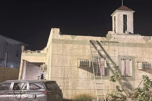 Camilere yönelik saldırı uluslararası hukuka göre savaş suçu ve suç teşkil eden bir eylemdir (Şarku’l Avsat)
