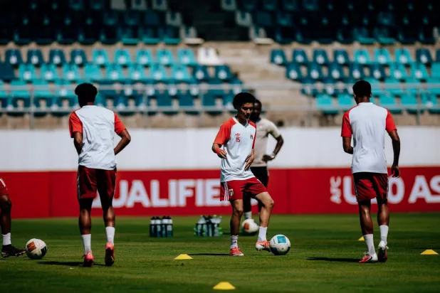 المنتخب الإماراتي من إحدى الحصص التدريبية (منتخب الإمارات)