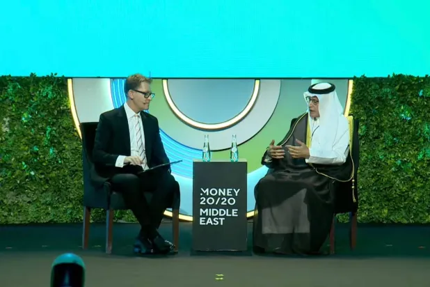 ناجي التميمي خلال جلسة في مؤتمر«Money20/20» اليوم الاثنين بالرياض (الشرق الأوسط)