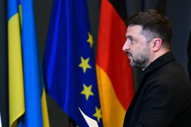 15 December 2025, Berlin: Ukrainian President Volodymyr Zelenskyy arrives at the German-Ukrainian Business Forum. (dpa)