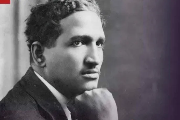 سيد درويش قدّم أعمالاً موسيقية مؤسسة للتجديد (فيسبوك)