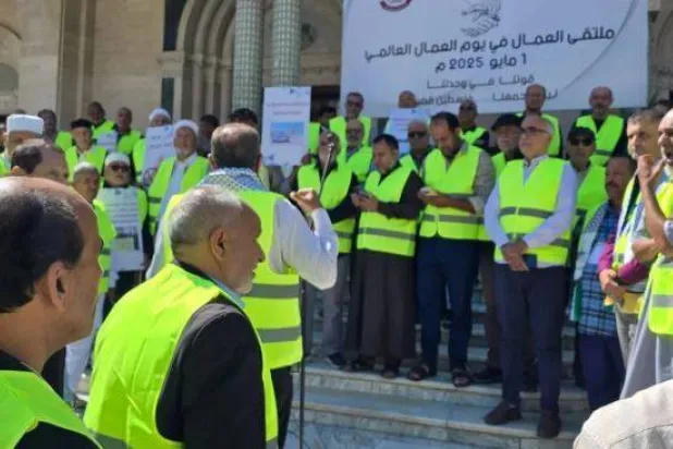وقفة احتجاجية لعمال شركات متعثرة في مايو الماضي (الاتحاد الوطني لعمال ليبيا)