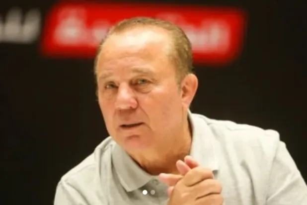 شوقي غريب المدير الفني للاتحاد المصري لكرة القدم (الاتحاد المصري)