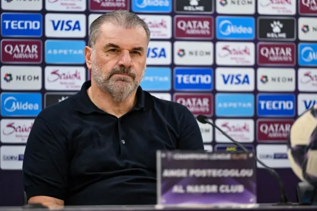 إنجي بوستيكوغلو لام نفسه بدلاً من اللاعبين (الاتحاد الآسيوي)