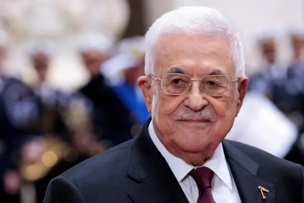 الرئيس الفلسطيني محمود عباس (رويترز)