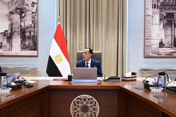 اجتماع رئيس الوزراء مصطفى مدبولي ووزير البترول كريم بدوي الخميس (مجلس الوزراء المصري)