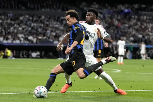 الفرنسي أوريلين تشواميني لاعب ريال مدريد (أ.ب)