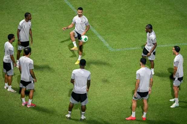 آخر تدريبات المنتخب الإماراتي قبل السفر إلى السعودية (منتخب الإمارات)