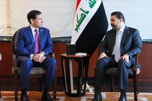 
رئيس الحكومة العراقية علي الزيدي خلال لقائه مساء الاثنين وزير الخارجية الأميركي ماركو روبيو في نيويورك (إعلام حكومي)