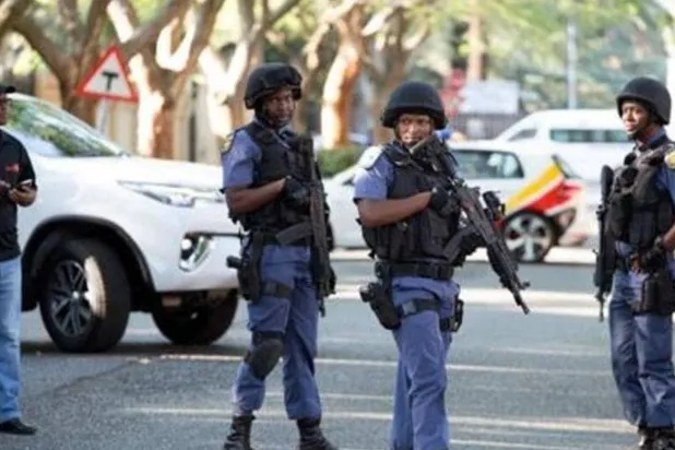 مقتل 27 شخصاً في واقعتي إطلاق نار بجنوب أفريقيا