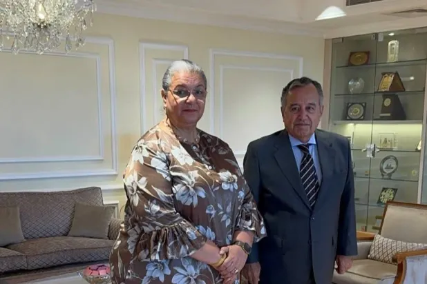 الأمين العام للجامعة العربية نبيل فهمي مستقبلاً المبعوثة الأممية لدى ليبيا هانا تيتيه الثلاثاء (البعثة الأممية)