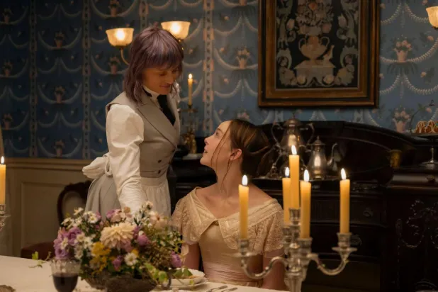 Canavar: Lizzie Borden'ın Hikayesi'nde başroldeki Ella Beatty'ye 42 yaşındaki ödüllü oyuncu Vicky Krieps eşlik ediyor (Netflix) 