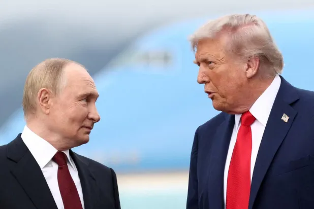 Kremlin, Trump ve Putin arasındaki dizel anlaşmasının ardından ABD'nin açıkladığı enerji ateşkesiyle ilgili çalışmaların sürdüğünü bildirdi (Reuters)