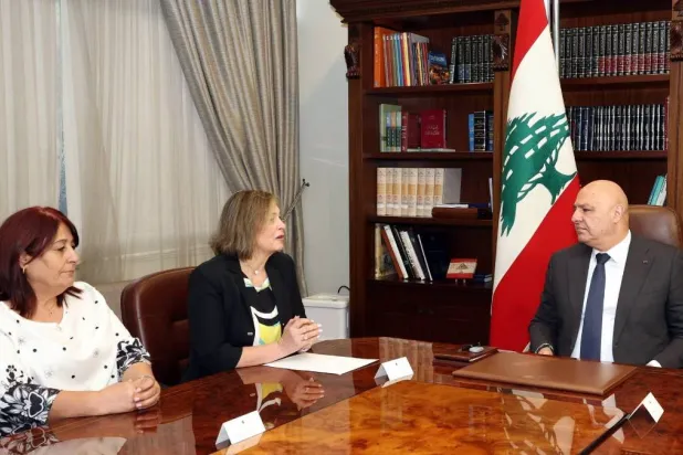 عون: الجيش والقوى الشرعية المرجع الوحيد لأمن اللبنانيين