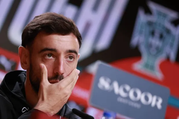 صانع ألعاب البرتغال ومان يونايتد برونو فرنانديز (إ.ب.أ)