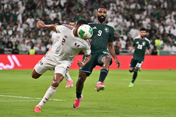 البريكان في هجمة ضد المرمى القطري (تصوير: علي خمج)