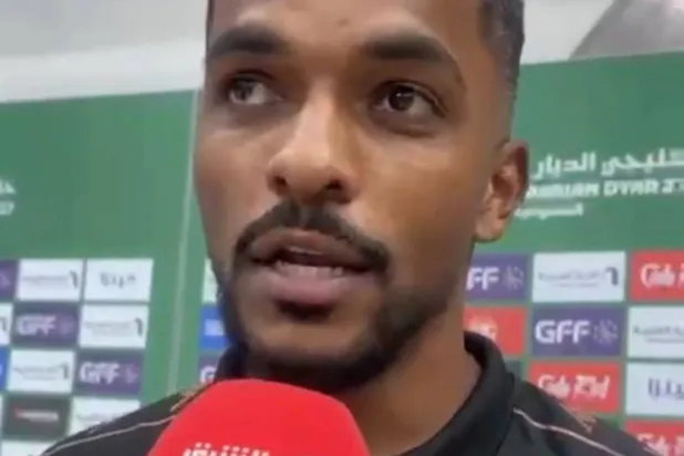 أحمد الرواحي، لاعب المنتخب العُماني (الشرق الأوسط) 