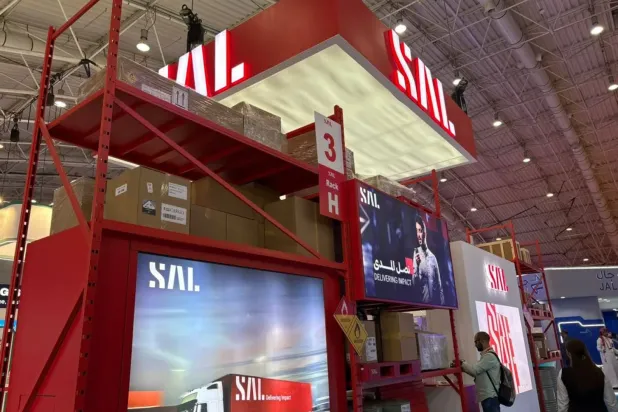 SAL şirketinin Suudi Depolama ve Lojistik Fuarı’ndaki standı (Şarku’l Avsat)