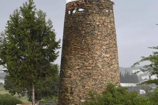 Builders in Aseer used thick walls, narrow entrances, and tall structures for protection and storage, while some wooden doors were small and thick to enhance fortification - SPA